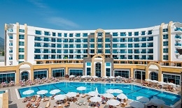 Hotel Lumos Deluxe Resort & Spa